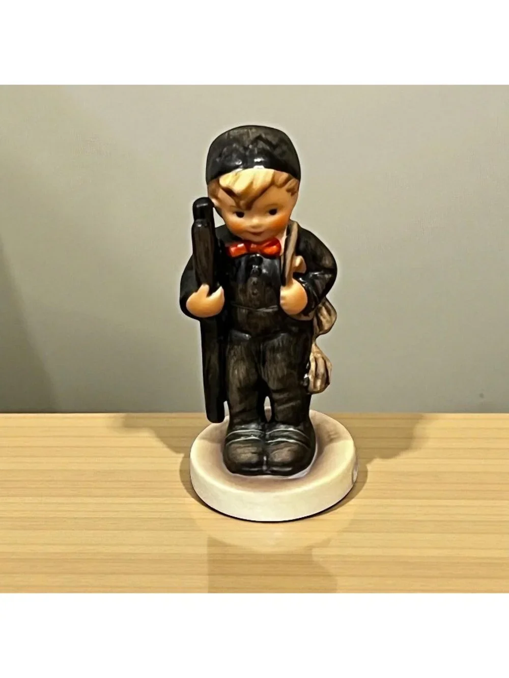 70s Hummel Figurine 4